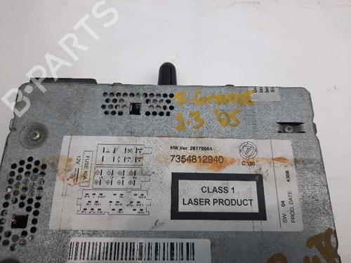 Radio FIAT GRANDE PUNTO (199_) 1.3 D Multijet | BP6782767E6 