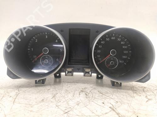 Used Instrument cluster VW GOLF VI (5K1) 1.6 TDI (105 hp) 17166671