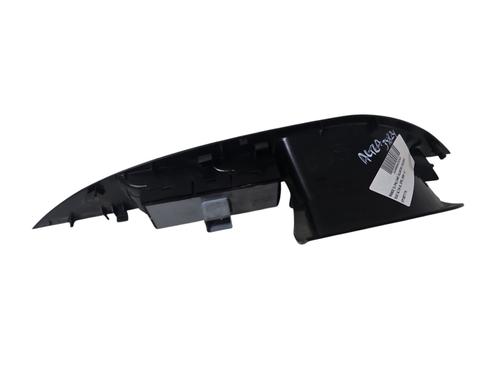 Used Left front window switch Left front window switch SEAT ALTEA XL (5P5, 5P8) [2006-2015] 33818031 33818031