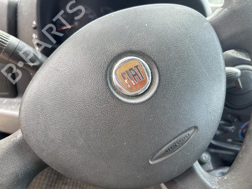 Driver airbag FIAT DOBLO Box Body/MPV (223_) 1.3 D Multijet BP28132584C9