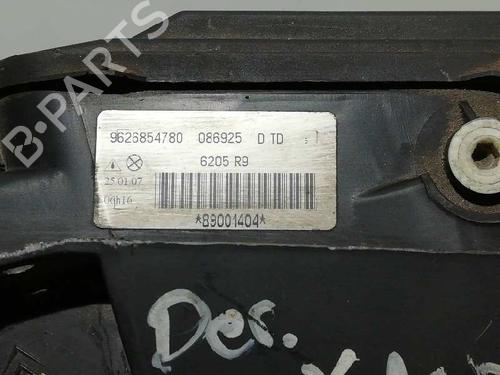 Right headlight CITROËN XANTIA (X1_, X2_) 2.1 Turbo D 12V | BP96360C29 