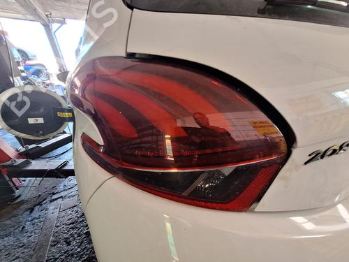 left-taillight-peugeot-208-i-ca_-cc_-2012-2013-2014-2015-2016-2017-2018-2019-2020-2021-34040111 main image
