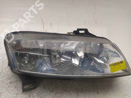 Used Right headlight Right headlight FIAT STILO (192_) 1.9 D Multijet (120 hp) 9741673 9741673