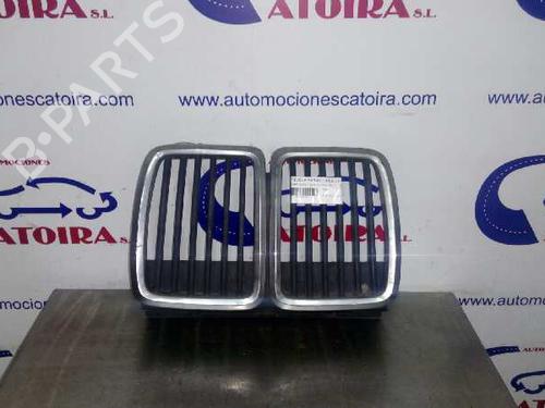 Front grille BMW 3 (E30) 325 i (171 hp) 10252755