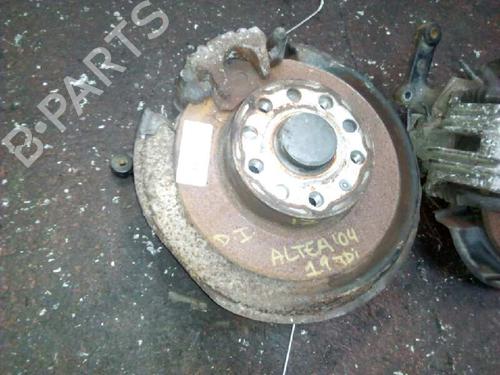 Used Left front steering knuckle SEAT ALTEA (5P1) [2004-2015]  577152