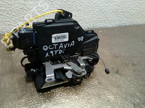 Used Front left lock SKODA OCTAVIA II (1Z3) 1.9 TDI (105 hp) 752996