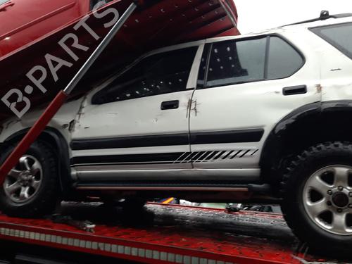 Left headlight OPEL FRONTERA B (U99) 2.2 DTI (6B_ZC, 6B_VF, 6B_66, 6B_76) | BP31967383C28