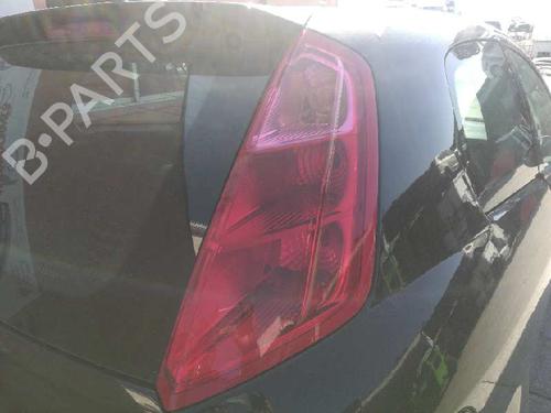 Used Right taillight FIAT GRANDE PUNTO (199_) [2005-2025]  5272901