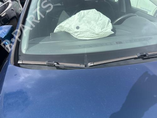 Used Front windshield wiper arm SEAT LEON (5F1) [2012-2021]  28376383