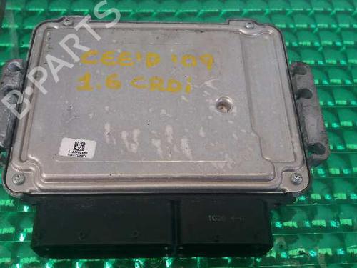 Engine control unit (ECU) KIA CEE'D Hatchback (ED)  | BP189494M57 