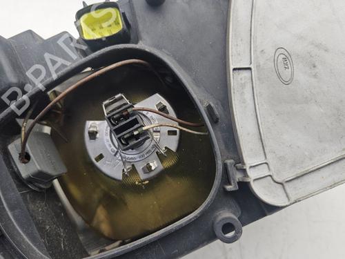 Left headlight CHRYSLER VOYAGER IV (RG, RS) 2.5 CRD | BP27200405C28 
