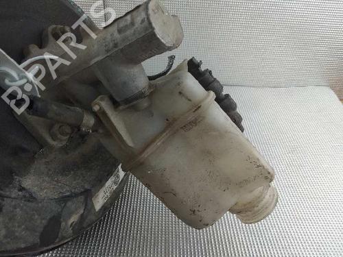 Brake master cylinder ALFA ROMEO 147 (937_) 1.9 JTD (937.AXD1A, 937.BXD1A, 937.AXV1A, 937.BXB1A,... | BP1617859M77 