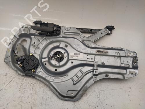 Alzavetro anteriore destra HYUNDAI ELANTRA III (XD) [2000-2006]  18096389