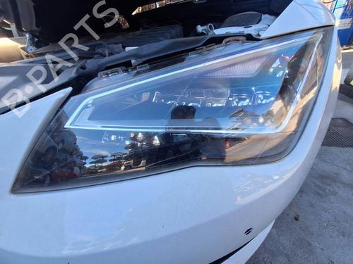 left-headlight-seat-leon-st-5f8-2012-2013-2014-2015-2016-2017-2018-2019-2020-39562920 main image