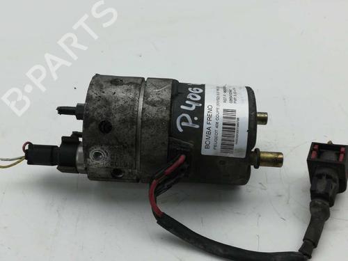 Used Brake master cylinder PEUGEOT 406 Coupe (8C) [1997-2005]  4038485