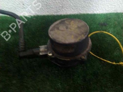 Used Vacuum pump RENAULT CLIO II (BB_, CB_) [1998-2016]  1616958