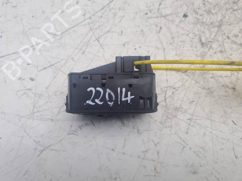 Left front window switch OPEL CORSA D (S07) 1.3 CDTI (L08, L68) | BP9579761I27 