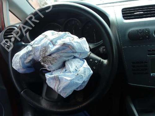 Steering wheel SEAT LEON (1P1) 1.9 TDI | BP1447507C49 