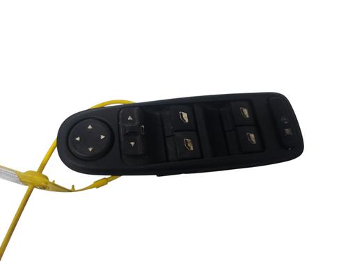 left-front-window-switch-citroen-c4-picasso-i-mpv-ud_-2006-2007-2008-2009-2010-2011-2012-2013-2014-2015-32139596 main image