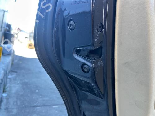 Serrure arrière gauche VW PASSAT B5.5 Variant (3B6) 4.0 W8 4motion (275 hp) 31916551