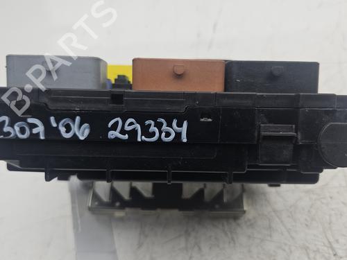 Fuse box PEUGEOT 307 (3A/C)  | BP25257437E1 