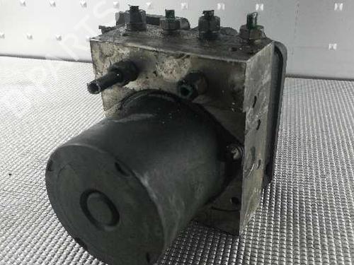 Used ABS pump RENAULT MEGANE II (BM0/1_, CM0/1_) 1.5 dCi (BM1F, CM1F) (86 hp) 2690889