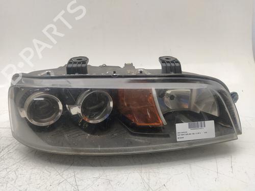 Used Right headlight FIAT PUNTO Hatchback Van (188_) 1.2 60 (60 hp) 18822930