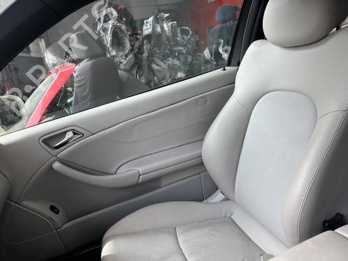 Used Right front seat MERCEDES-BENZ CLC-CLASS (CL203) [2008-2011]  26650712