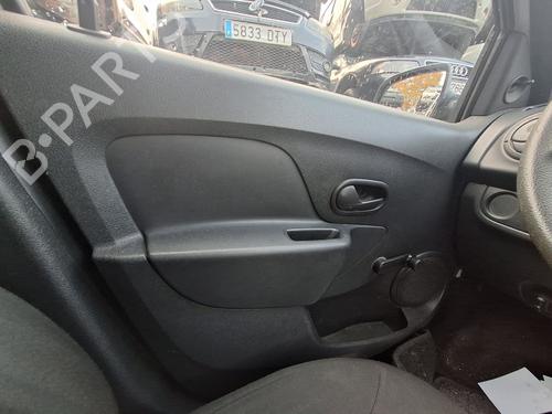 Venstre frontpanel DACIA SANDERO II [2012-2025]  30175526