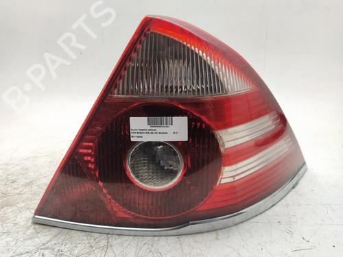Used Right taillight FORD MONDEO III (B5Y) 2.0 TDCi (130 hp) 21541913
