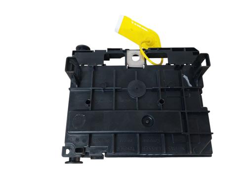 Used Fuse box Fuse box 37703115 37703115