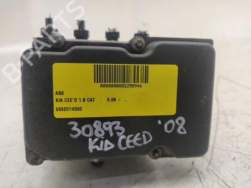 Used ABS pump KIA CEE'D Hatchback (ED) [2006-2012]  13535516
