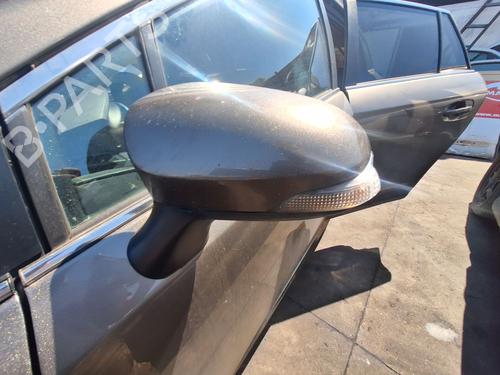 Used Left mirror Left mirror 37603029 37603029