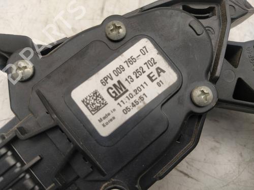 Pedal CHEVROLET CRUZE Hatchback (J305) 2.0 CDI | BP12252147I4 