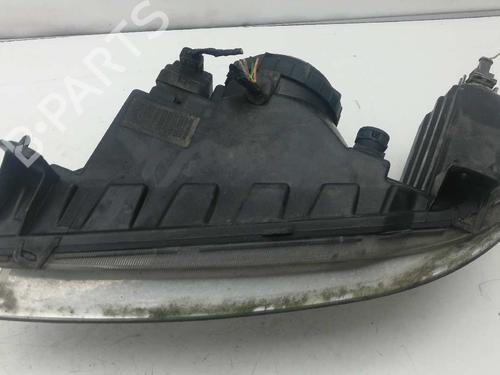 Right headlight PEUGEOT 106 II (1A_, 1C_) 1.5 D | BP4562241C29 