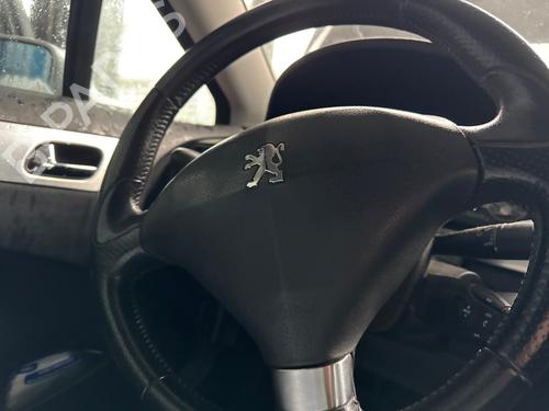 Used Driver airbag PEUGEOT 407 Coupe (6C_) 2.7 HDi (204 hp) 32115940