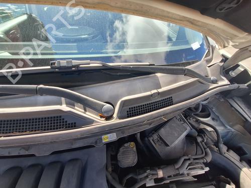 Used Front wiper motor RENAULT KOLEOS I (HY_) 2.0 dCi (HY0K) (150 hp) 29278847