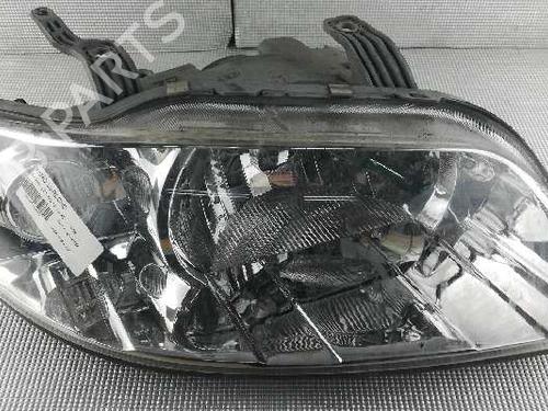 Used Right headlight CHEVROLET AVEO / KALOS Hatchback (T200) 1.4 (83 hp) 1743042