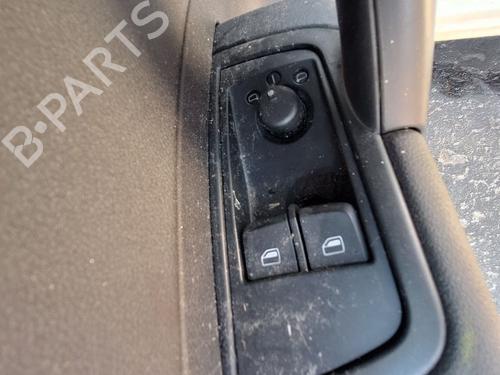 left-front-window-switch-audi-a1-sportback-8xa-8xf-2011-2012-2013-2014-2015-2016-2017-2018-2019-36649333 main image