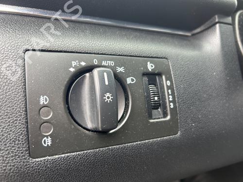Used Headlight switch MERCEDES-BENZ B-CLASS Sports Tourer (W245) [2005-2011]  28314653