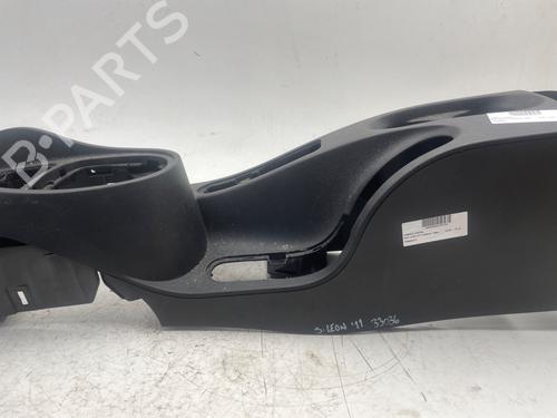 Used Middle console SEAT LEON (1P1) 1.6 TDI (105 hp) 26390206