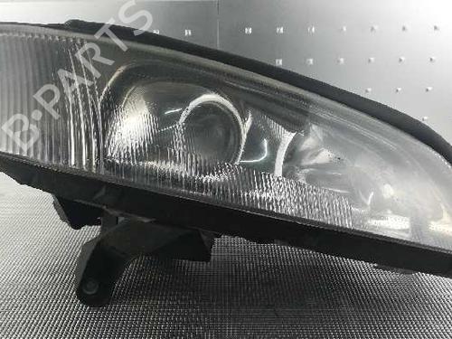 Used Right headlight OPEL OMEGA B (V94) 2.6 V6 (F69, M69, P69) (180 hp) 2443459