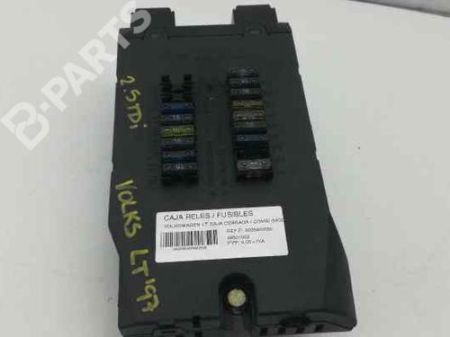 Used Fuse box Fuse box 4760945 4760945