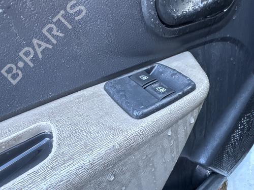 left-front-window-switch-dacia-dokker-box-bodympv-2012-2013-2014-2015-2016-2017-2018-2019-2020-2021-32088136 main image
