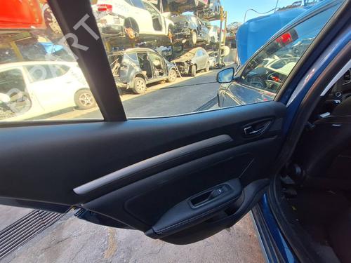 rear-left-window-mechanism-renault-megane-iv-hatchback-b9amn_-2015-39185264 main image