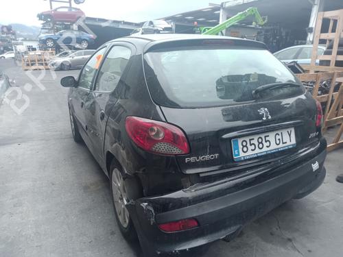 Brugte PEUGEOT 206+ (2L_, 2M_)  1.4 HDi eco 70  4827088