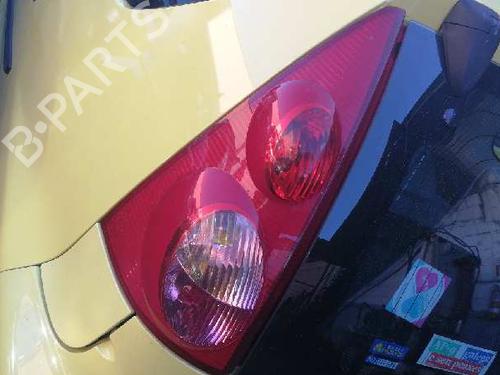 Used Left taillight PEUGEOT 107 (PM_, PN_) 1.4 HDi (54 hp) 2827203