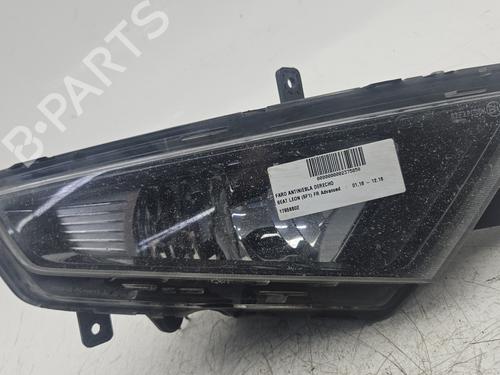 Used Right front fog light SEAT LEON (5F1) [2012-2021]  24642109