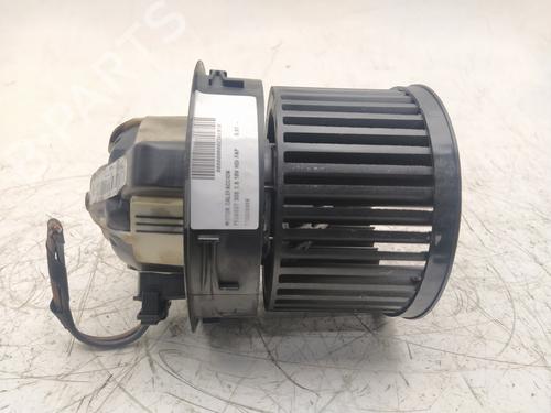 Used Heater blower motor PEUGEOT 308 I (4A_, 4C_) [2007-2016]  17012810