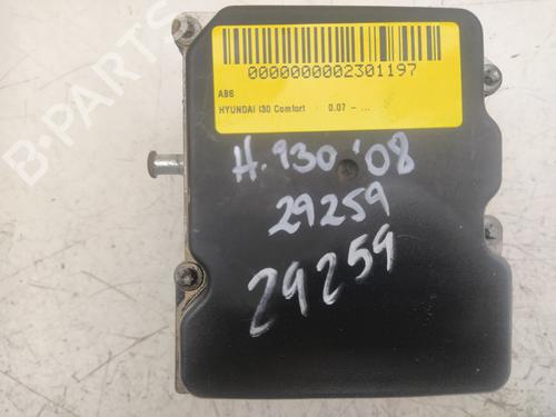 Used ABS pump HYUNDAI i30 (FD) [2007-2012]  15642349